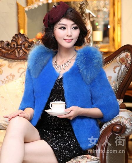 寶藍色巧搭配 秋冬穿出明星范兒